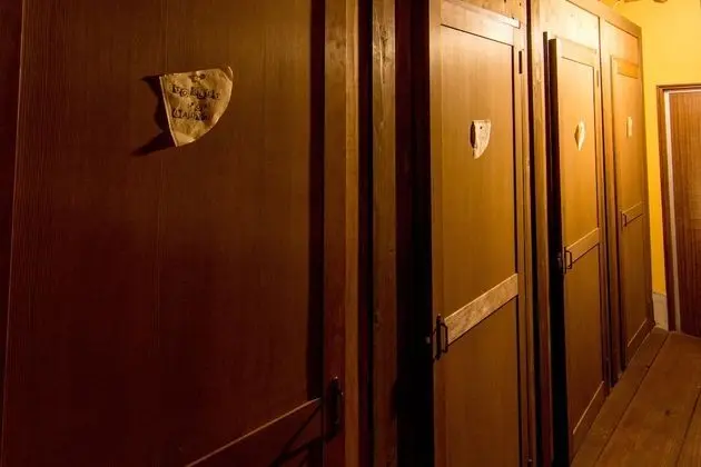 Traditional Oda, Ortak Banyo (3-4 People)
