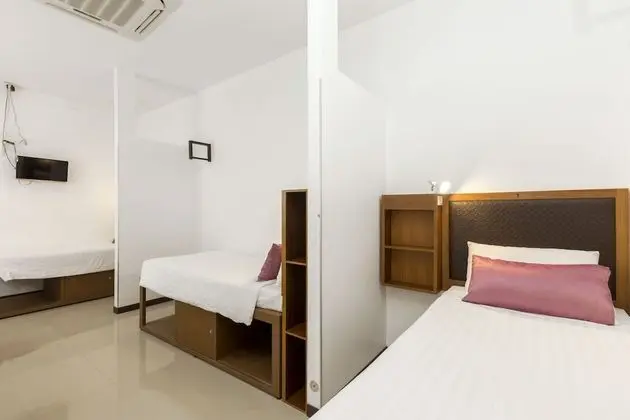Deluxe Quadruple Suite (4 Adults and 2 Children under 6 years old sleeping for free in existing bed)