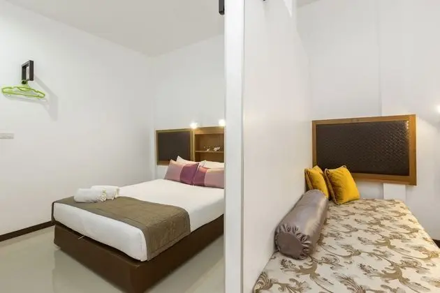 Deluxe Suite (2 Adults and 1 Child under 6 years old sleeping for free in existing beds)