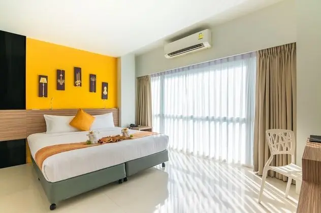 Luxury Two-Bedroom Apartment