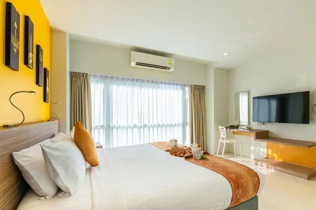 Luxury Two-Bedroom Apartment