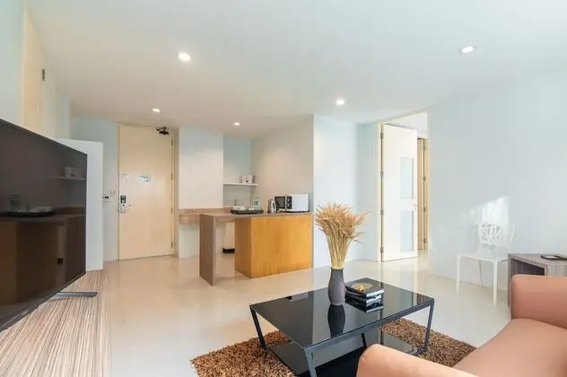 Luxury Two-Bedroom Apartment