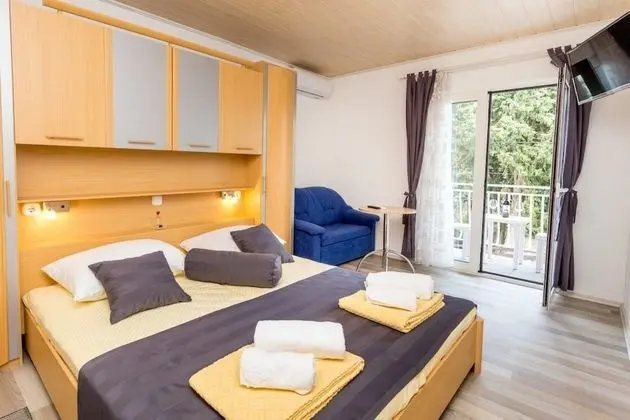 Dört Kişilik Oda, Balkon
