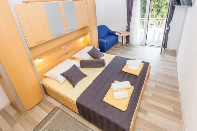 Dört Kişilik Oda, Balkon