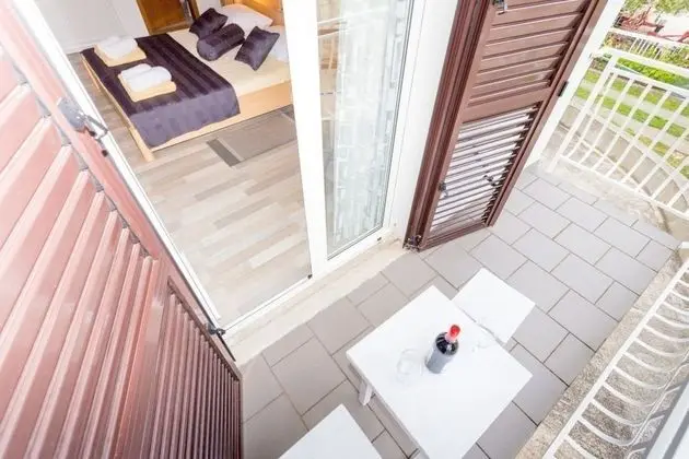 Dört Kişilik Oda, Balkon