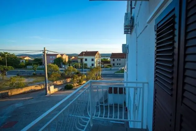 Dört Kişilik Oda, Balkon