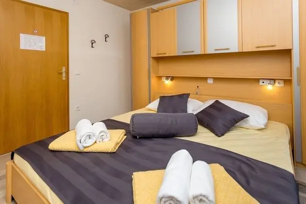 Tek Büyük Yataklı Oda, Balkon, Deniz Manzaralı