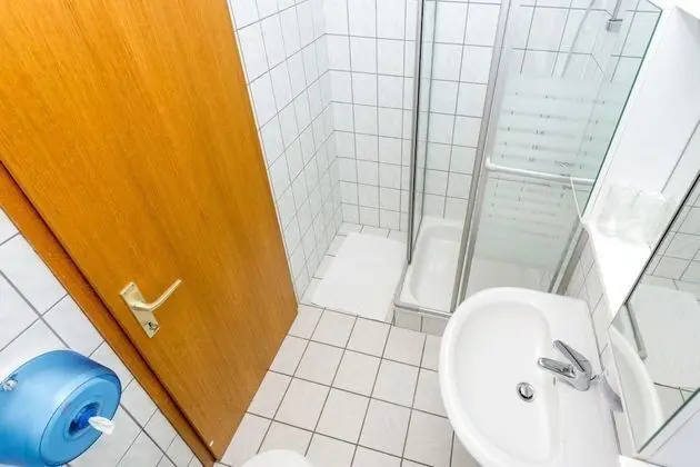 Tek Büyük Yataklı Oda, Balkon, Deniz Manzaralı