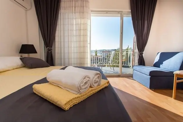 Üç Kişilik Oda, Balkon, Deniz Manzaralı