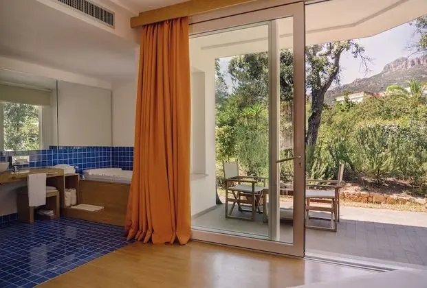 Junior Süit, Veranda, Bahçe Manzaralı