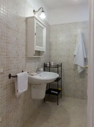 Basic Apart Daire, Bahçe Manzaralı