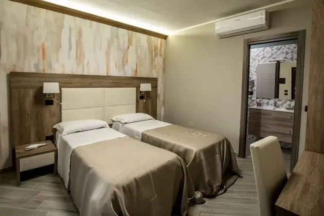 Deluxe Tek Büyük veya İki Ayrı Yataklı Oda