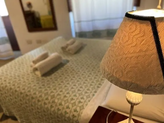 Tek Büyük veya İki Ayrı Yataklı Oda