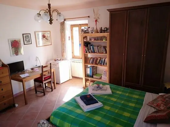 Tek Büyük Yataklı Oda, Köşe (Private external bathroom)