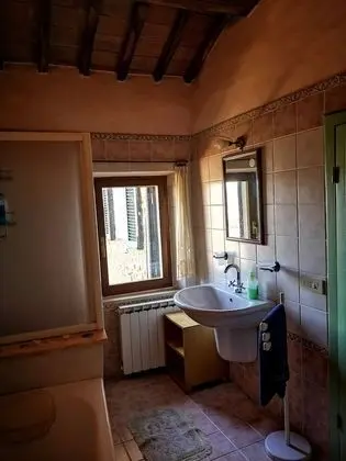 Tek Büyük Yataklı Oda, Köşe (Private external bathroom)