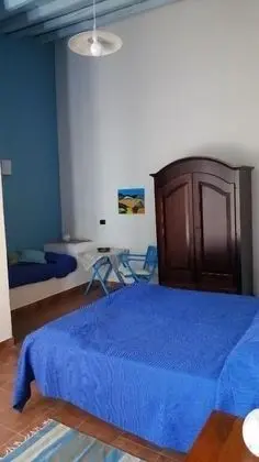 Üç Kişilik Oda, Bahçe Manzaralı (Azzurra)