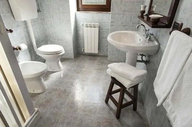 Classic Tek Büyük Yataklı Oda