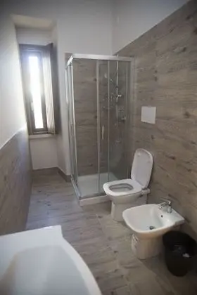 Comfort Tek Kişilik Oda, Banyolu/Duşlu, Avlu Manzaralı