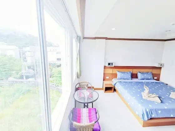 Comfort Tek Büyük Yataklı Oda