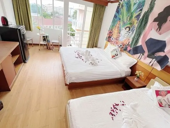Deluxe Üç Kişilik Oda