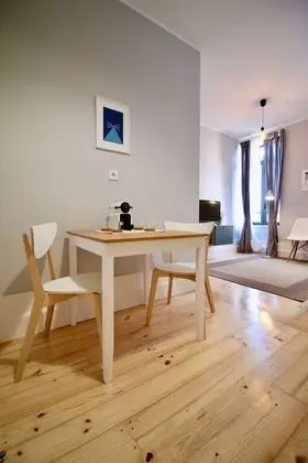 Stüdyo, Şehir Manzaralı