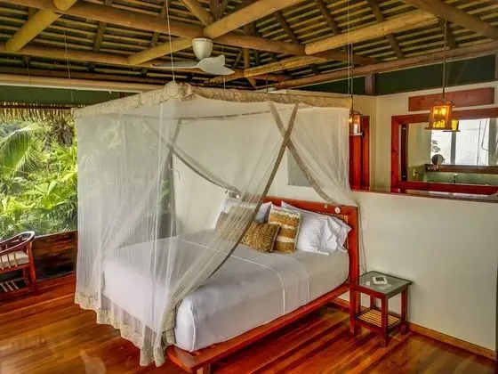 Deluxe Bungalows
