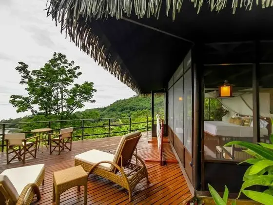 Deluxe Bungalows