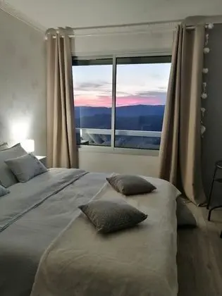 Panoramic Tek Büyük Yataklı Oda