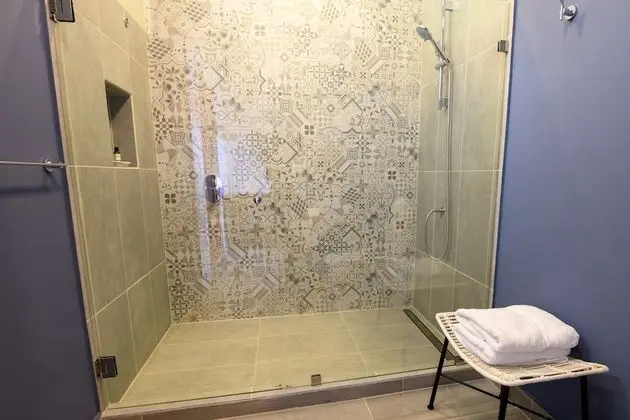 Deluxe Büyük Yataklı Tek Kişilik Oda