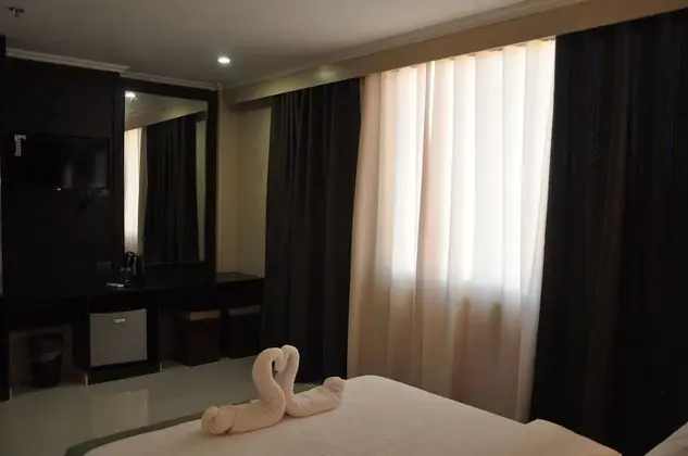 Deluxe Üç Kişilik Oda