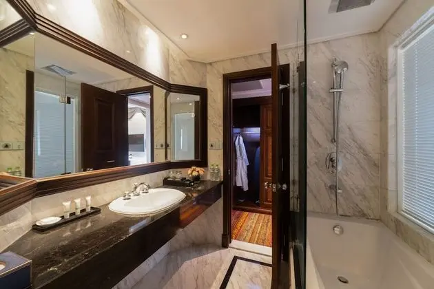 Deluxe Tek Büyük veya İki Ayrı Yataklı Oda, Şehir Manzaralı