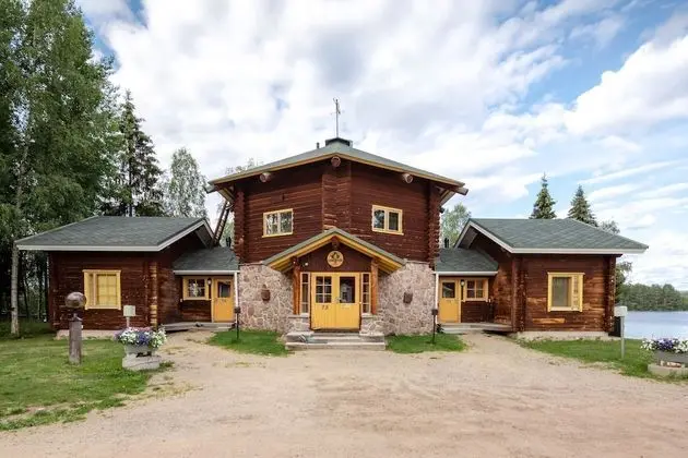 Junior Süit, Sauna, Nehir Manzaralı