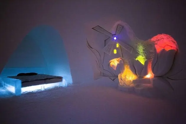 Tek Büyük veya İki Ayrı Yataklı Oda