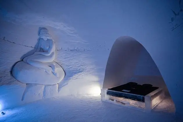 Tek Büyük veya İki Ayrı Yataklı Oda