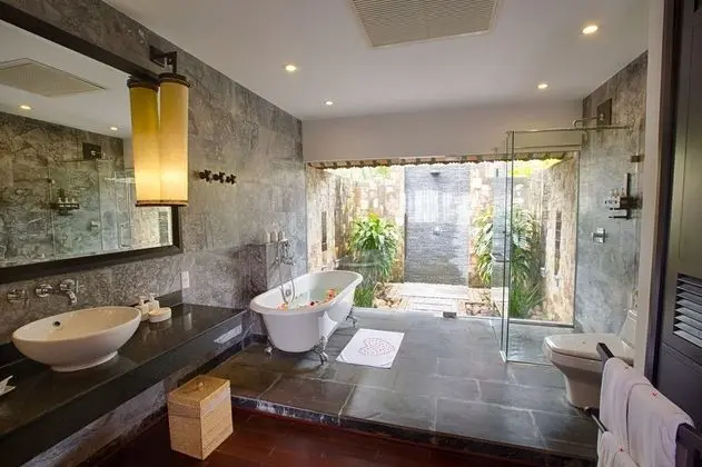 Villa, Bahçe Manzaralı