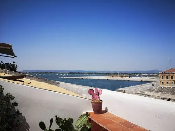 Panoramic Oda