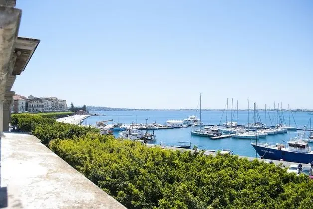 Panoramic Oda