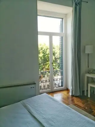 Tek Büyük Yataklı Oda, Balkon