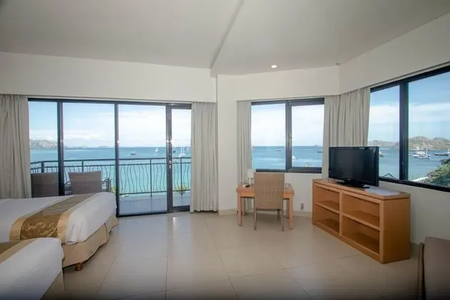 Deluxe Tek Büyük veya İki Ayrı Yataklı Oda, Deniz Manzaralı