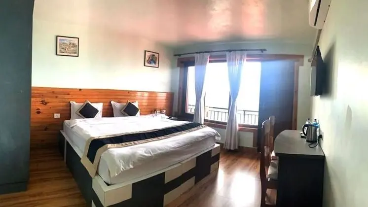 Superior Tek Büyük veya İki Ayrı Yataklı Oda