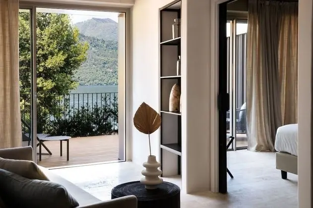 Süit, Göl Manzaralı