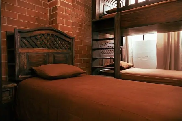 Standard Üç Kişilik Oda