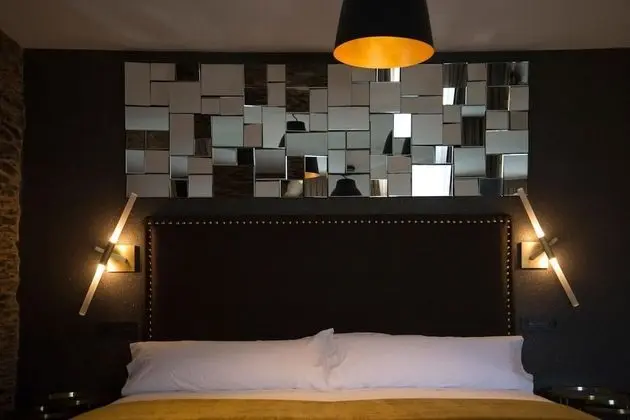 Deluxe Oda (Dourada)