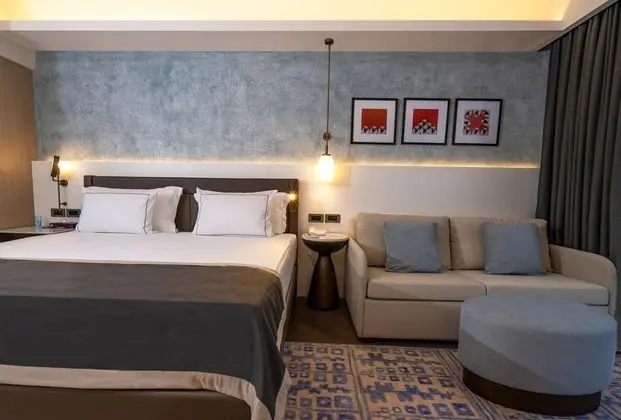 https://images.etstur.com/files/images/hotelImages/TR/50624/l/Lara-Barut-Collection-Oda-388291.jpg