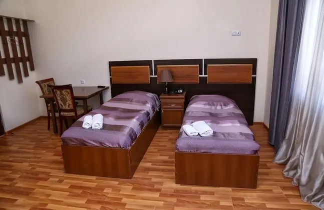 Standard Tek Büyük veya İki Ayrı Yataklı Oda, 2 Tek Kişilik Yatak, Bahçe Manzaralı
