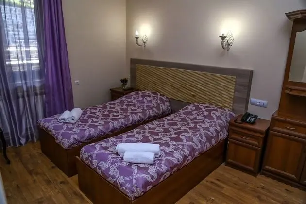 Standard Tek Büyük veya İki Ayrı Yataklı Oda, 2 Tek Kişilik Yatak, Bahçe Manzaralı