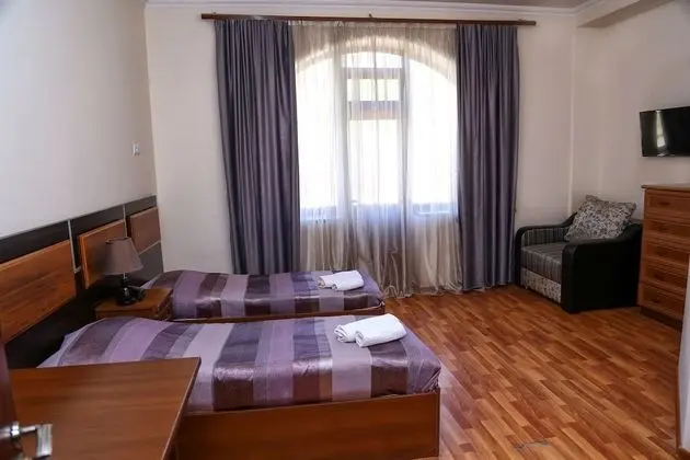 Standard Tek Büyük veya İki Ayrı Yataklı Oda, 2 Tek Kişilik Yatak, Bahçe Manzaralı