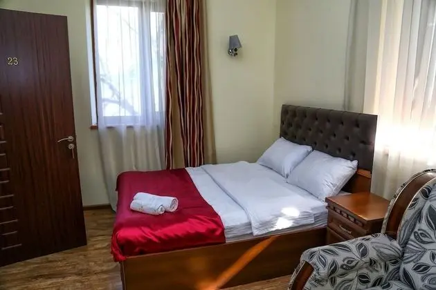 Standard Tek Büyük veya İki Ayrı Yataklı Oda, 2 Tek Kişilik Yatak, Bahçe Manzaralı