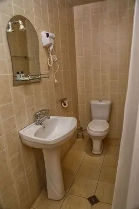 Standard Tek Büyük veya İki Ayrı Yataklı Oda, 2 Tek Kişilik Yatak, Bahçe Manzaralı