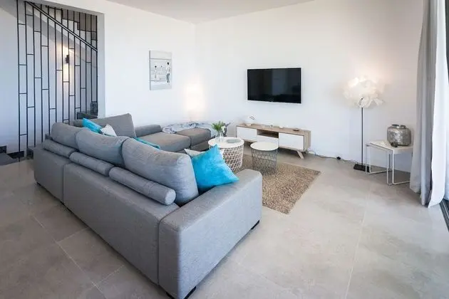 Villa, 6 Yatak Odası, Kişiye Özel Havuzlu